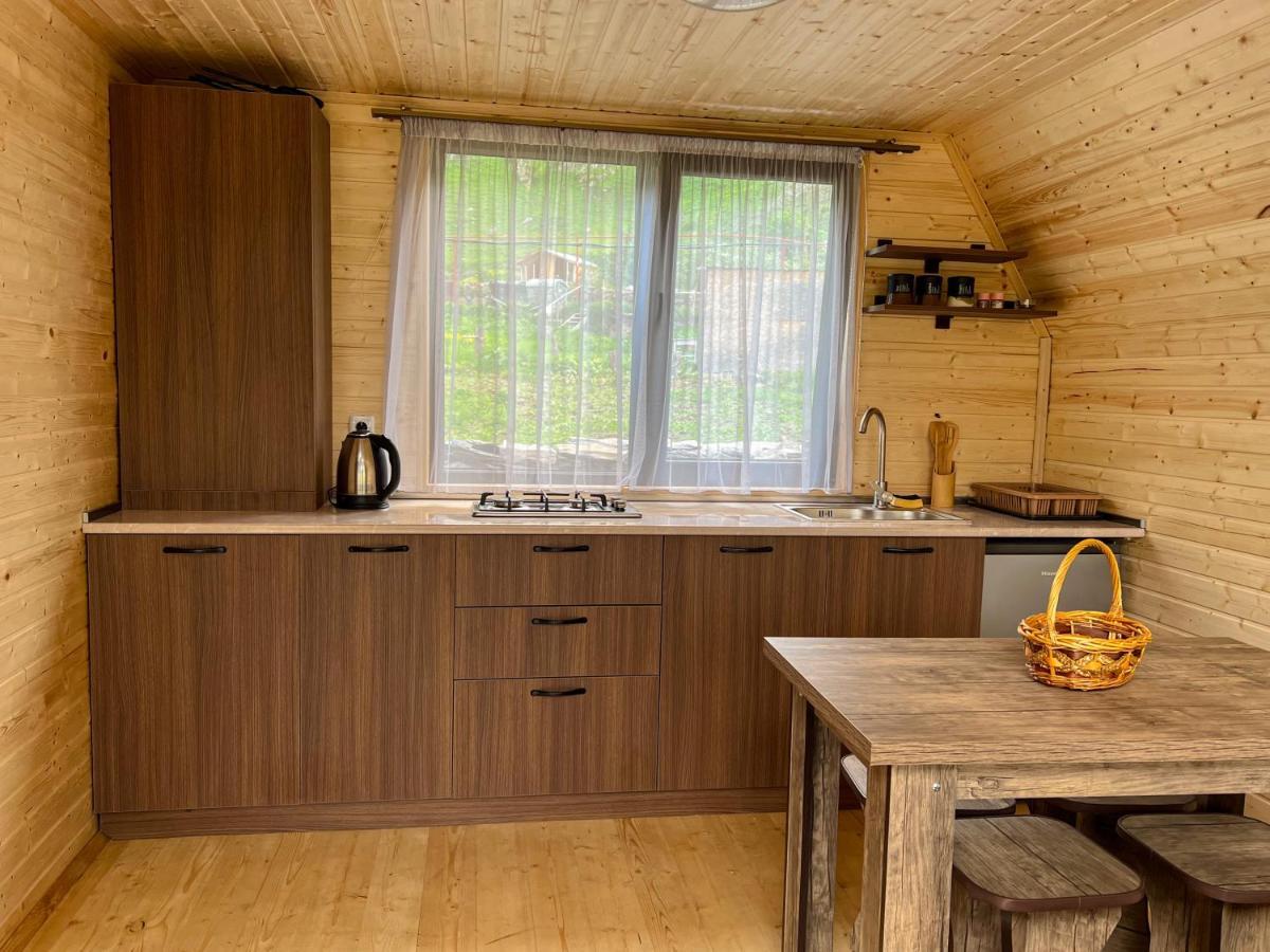 Pine Chalet Kazbegi Dış mekan fotoğraf