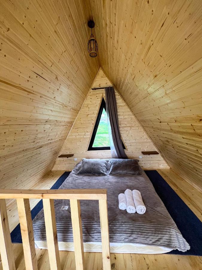 Pine Chalet Kazbegi Dış mekan fotoğraf