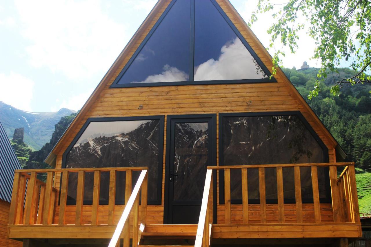 Pine Chalet Kazbegi Dış mekan fotoğraf
